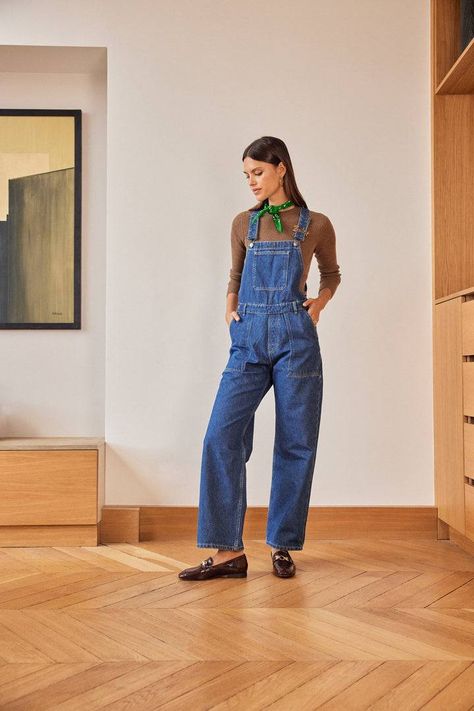 How To Style Dungarees, Dungaree Outfits, Overalls Chic, Dungaree Outfit, The Eternals, Denim Dungaree, Denim Dungarees, Stylish Celebrities, Maxi Coat