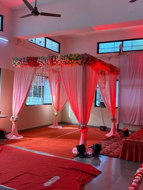 Marriage Chori Decoration, Simple Marriage Decoration, Saptpadi Decoration, Shadi Mandap Decoration, Simple Mandap Design, Simple Mandap Decor Indian, Saptapadi Decoration Ideas, Stage Decoration Photos, Vidhi Mandap