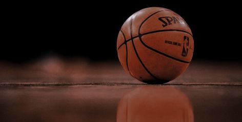 Basketball Pc Wallpapers, Basketball Aesthetic Wallpaper Laptop, Basketball Header, Basketball Ball Aesthetic, Basketball Wallpaper Laptop, Basketball Desktop Wallpaper, Basketball Vibes, Basketball Banners, Cool Basketball Wallpapers