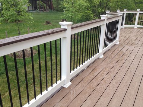 decks with white railing images | Shoreline Vinyl Railing Northern, VA | Flickr - Photo Sharing! White Railing, Veranda Design, Deck Railing Ideas, Deck Remodel, Deck Railing Design, Vinyl Railing, Deck Colors, Railing Ideas, Patio Deck Designs