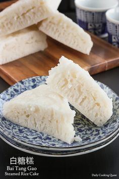 Hawaiian Recipes, Rice Cake Recipes, Chinese Cake, Steamed Rice Cake, Fluffy Cake, Steamed Cake, Chinese Dessert, Nice Food, Hawaiian Food