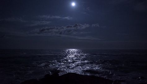 Beach Pfp, Gif Banners, My Generation, The Ocean, At Night, The Moon, The Sea, Banners, To Create