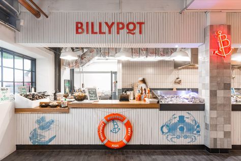 Started by Albert Sanford in 1904 the Auckland Fish Market has been the beating heart of New Zealand seafood for well over 100 years. Shrimp Restaurant, Fish And Chips Restaurant, Seafood Store, Seafood Shop, Fish Shop, Fish And Chip Shop, Seafood Market, Custom Neon Lights, Restaurant Concept