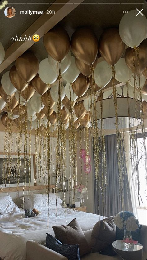 Balloon Bedroom Surprise, Bed Birthday Decorations, Hotel Birthday Decor, Birthday Hotel Decorations, Room Decor Ideas Birthday, Hotel Room Decoration Birthday, Birthday Hotel Decorations For Her, Birthday Hotel Room, Pantry Cabinet Wall