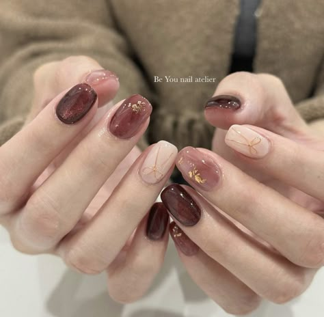 Asian Nail Art, Short Oval Nails, Brows Makeup, Hippie Nails, Hello Nails, Minimalist Nail Art, Nails Now, Summery Nails, Blush Nails