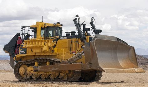 We buy and sell construction equipment, both new and used. We work with both small enterprises and large corporations. We buy construction equipment of all kinds, as well as gas, oil, and mining equipment. You've come to the right place if you're looking to sell your used equipment, whether it's working or not. Call 214-773-0207 or visit sellyourconstructionequipment.com for more information. Dump Truck, Used Construction Equipment, Heavy Construction Equipment, Mining Equipment, Heavy Machinery, Air Ride, Construction Types, Dump Trucks, Construction Equipment