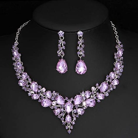 Purple Necklace And Earring Set, Pastel Purple Jewelry, Wedding Jewelry Purple, Lilac Jewelry Aesthetic, Light Purple Jewelry Set, Purple Wedding Necklace, Purple Quince Jewelry, Purple Wedding Accessories, Purple Prom Accessories