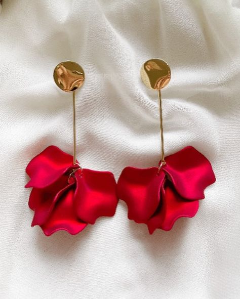 Iridescent shimmering Red petals earrings Elegant Pink Petal-shaped Earrings, Red Flower-shaped Wedding Earrings, Red Flower-shaped Party Earrings, Unique Red Flower Earrings, Red Flower-shaped Earrings With Handmade Flowers, Red Petals, Handmade Knitwear, Knitwear, Red