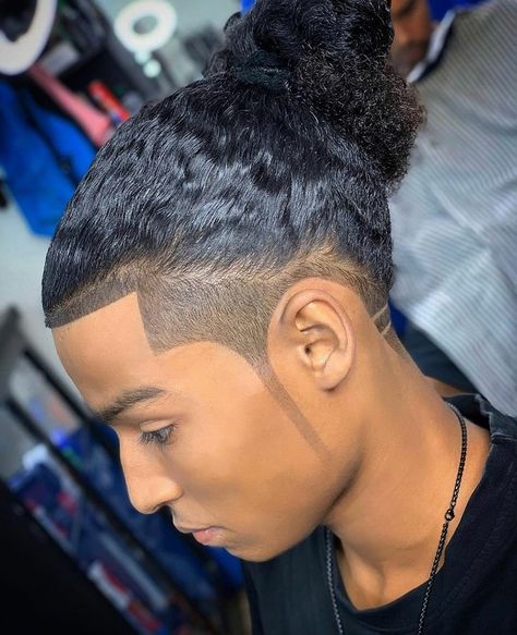 #fade #hairstyles #haircuts  #men #hair Man Bun Taper Fade, Best Short Haircuts For Men, 2022 Hairstyles, Barber Style, Short Haircuts For Men, Natural Hair Men, 2020 Hairstyles, Instagram Man, Black Girls With Tattoos