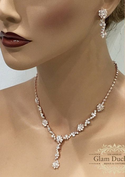 Bridesmaid Jewelry Sets Silver, Bridal Backdrops, Prom Necklaces, Bracelet Set Silver, Special Occasion Jewelry, Crystal Statement Necklace, Bridal Jewelry Set, Detailed Necklace, Flower Crystal