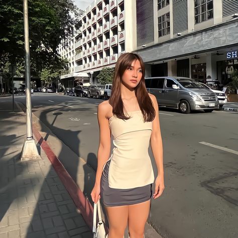 Chique Outfit, It's Too Hot, Everyday Fashion Outfits, Miniskirt Outfits, Casual Day Outfits, Causual Outfits, Fashion Attire, Casual Style Outfits, Lookbook Outfits