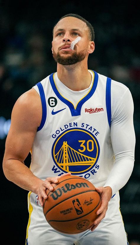 Stephen Curry | Warriors | NBA | Basketball | Wallpapers | By @livlivliv_lui Nba Basketball Wallpapers, Basketball Live Wallpaper, Steph Curry Wallpapers, Hard Photos, Nba Wallpapers Stephen Curry, Stephen Curry Wallpaper, Basketball Wallpapers, Basketball Life, Curry Pictures