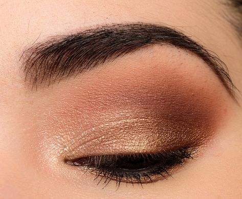 Earth Tone Eyeshadow Makeup Ideas, Simple Brown And Gold Eyeshadow, Brown Shadow Makeup, Earth Tone Makeup, Virgo 2023, Makeup Texture, Warm Makeup, Neutral Makeup Look, Golden Eye Makeup