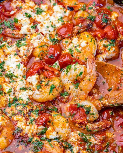 [VIDEO] Greek-Inspired Shrimp Saganaki Greek Shrimp Recipes, Shrimp Santorini, Shrimp Saganaki, Cajun Shrimp And Rice, Greek Shrimp, Vine Tomatoes, Raw Shrimp, Healthy Shrimp, Skillet Dinners