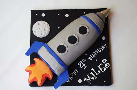 Rocket ship cake Rocket Cakes For Boys, Rocketship Cake, Rocket Birthday Cake, Rocket Ship Cake, Space Party Food, Rocket Ship Cakes, Space Cakes, Rocket Ship Party, Space Cupcakes