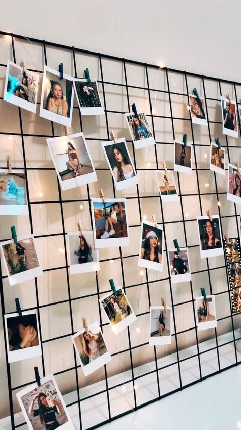 Display Polaroids On Wall, Board For Polaroid Pictures, Apartment Decor Photo Wall, Picture Wall Ideas Polaroid, Gallery Wall Polaroid, Picture Wall Polaroid, Polaroid Wall Frame, Polaroid Pictures Wall Ideas, Polaroid Pictures Decoration