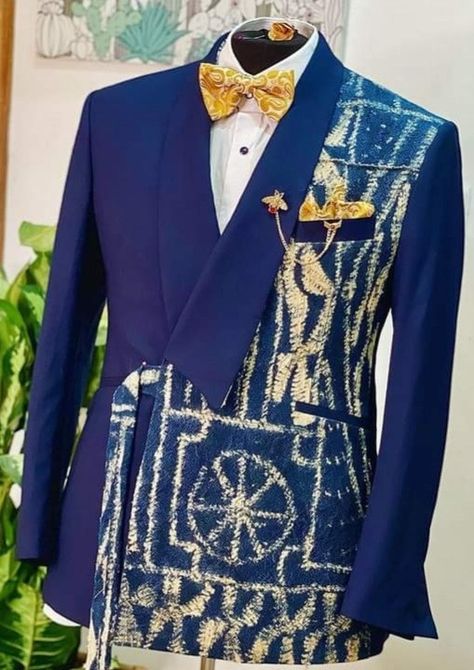 Men African Wear, Men African Fashion, Couples African Outfits, Light Blue Blazer, Dashiki For Men, Tailored Fashion, African Wear Styles For Men, Latest African Men Fashion, African Dresses For Kids