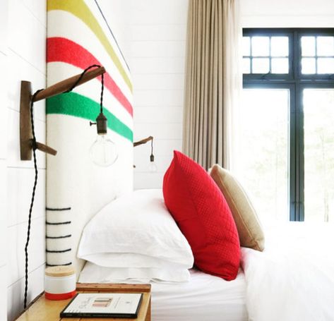 19 cottage decorating ideas to steal this summer Hudson Bay Decor, Covered Headboard, Cottage Cabinet, Hudson Bay Blanket, Muskoka Cottage, Camp Style, Cottage Bedroom, Lake Cottage, Hudson Bay