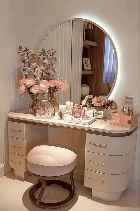 Makeup Looks Latina, Makeup Ideas Lips, Makeup Tricks And Tips, Makeup For Eyebrows, Dressing Room Decor, Bedroom Interior Design Luxury, Dressing Table Design, Room Design Bedroom, Room Makeover Bedroom