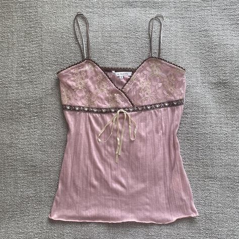 Upcycling, Y2k Pink Jacket, Sewing Cami Top, Vintage Babydoll Top, Pink And Brown Clothes, Y2k Babydoll Top, Pink Cami Top Outfit, Diy Babydoll Top, Pink And Brown Outfits