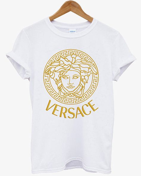 VERSACE GOLD Printed Logo Men Cotton Black and White Cotton T Shirt Tee - 06VR on Etsy, $17.99 Drizzy Drake, Celine Paris, Logo Retro, Chanel Outlet, Versace T Shirt, Versace Logo, Versace Fashion, Vintage Versace, Retro Logos