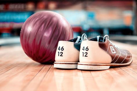 10 Best Vegan Bowling Shoes (2019) - vegan bowling shoes on the floor Bowling Outfit, Bowling Party, Bowling Shoes, Bowling Ball, Velvet Pillow Covers, Indoor Activities, Cotton Throw Pillow, Throw Pillow Sets, Lumbar Pillow Cover