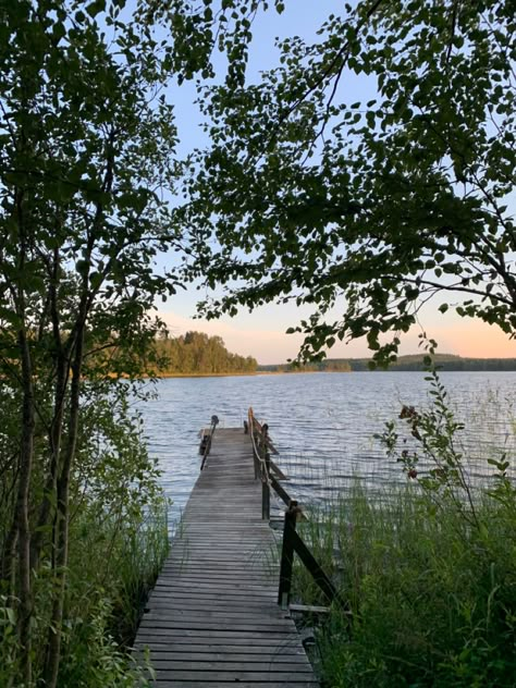 Lakes Aesthetic, Expressive Photos, Cottagecore Lake, Twisted Ankle, Pretty Water, Summertime Vibes, State Park Camping, Michigan Summer, Aesthetic Places