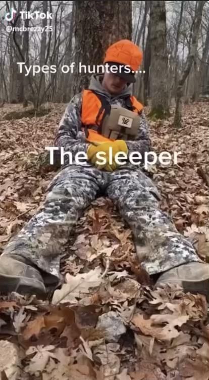 Deer Hunting Humor Hilarious, Funny Hunting Memes Hilarious, Funny Hunting Videos, Funny Hunting Quotes, Deer Hunting Memes, Hunting Meme, Funny Hunting Pics, Hunting Quotes Funny, Deer Hunting Humor