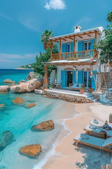 Beautiful Small Homes, 일본 패션, Dream Life House, House By The Sea, Beach House Design, Backyard Pool Designs, Dream Beach, Beach Bungalows, Fantasy House