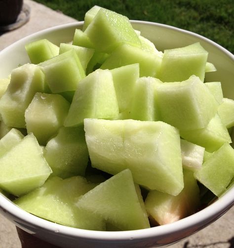 Green Melon, Honeydew Melon, Healthy Food Motivation, Food Recepie, Honeydew, I Love Food, Aesthetic Food, Good Eats, Melon