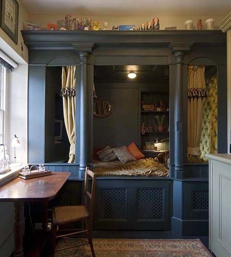 Alcove Bed, Bed Nook, Built In Bed, Casa Vintage, Box Bed, Bed Desk, Cool Rooms, My New Room, House Inspo