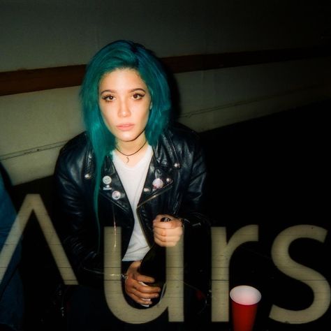 Halsey 2015, Halsey Tumblr, Halsey Album, Extreme Hair Colors, Boring Hair, Ig Post, Halsey, Airport Style, American Singers