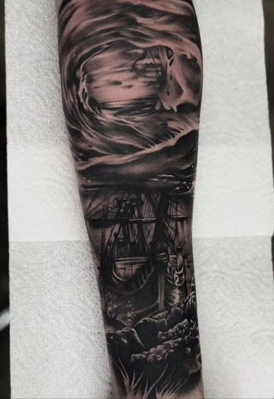 Wave Tattoo Filler, Shipwreck Tattoo Sleeve, Underwater Shipwreck Tattoo, Ship Tattoos For Men, Ship Wreck Tattoo, Water Themed Tattoos, Shipwreck Underwater, Mermaids Tattoo, Shipwreck Tattoo