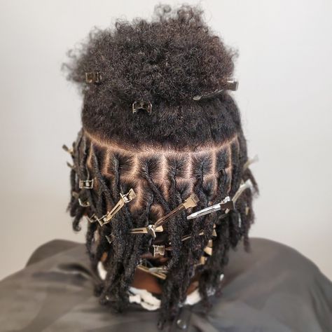 Instant Locs Natural Hair Short, Instant Locs Short Hair, Instant Locs On Short Hair Men, Short Instant Locs, Instant Starter Locs, Instant Locs On Short Hair, Black Man Starter Locs, Full Head Locs Men, Instant Locs Men