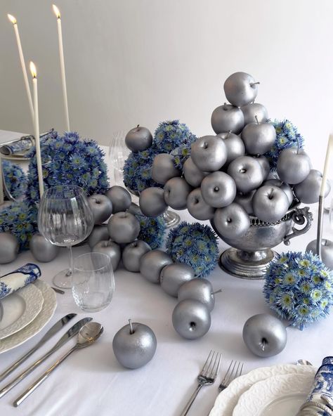 dinner in silver light 🩶 #nayastudio Festive Silver Celebration Sets, Silver New Years Table Settings, Blue Silver Event Decor, Silver Tablescape, Silve Christmas Table, Silver Party, Book Pillow, Wedding Bouquets Bride, Pillows Flowers