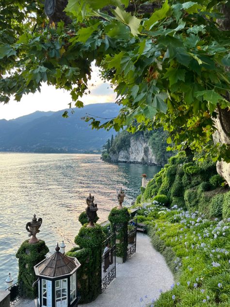 Italian Lake Aesthetic, Coastal Italy Aesthetic, Sorento Italy Aesthetic, South Italy Aesthetic, European Castle Wedding, Proposal Places, Lake Como Aesthetic, Tuscany Aesthetic, Milan Trip