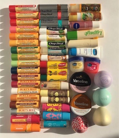 #lips #chapstick #skincare Koleksi Makeup, Alat Makeup, Lip Balm Collection, Beeswax Lip Balm, Lip Gloss Collection, Pinterest Makeup, Makijaż Smokey Eye, Body Skin Care Routine, روتين العناية بالبشرة