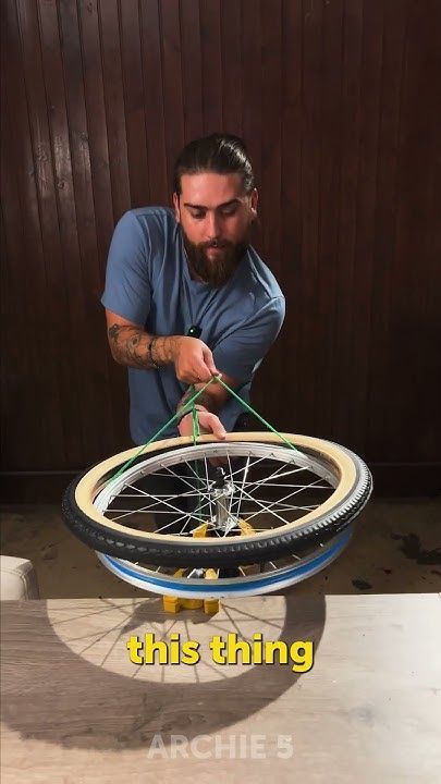 Bike Hacks Diy, Bike Accessories Diy, Officine In Garage, Bike Gadgets, Bicycle Mechanics, Bike Storage Garage, Bike Hacks, Bicycle Diy, Biking Diy