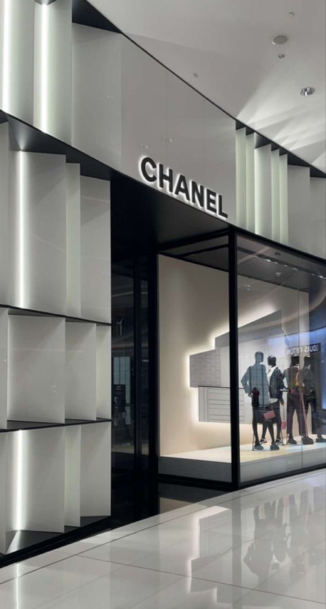 Dubai Astethic, Channel Store, Shopping Icon, Chanel Aesthetic, Hospital Interior, Aesthetic Stores, Chanel Store, Pastel Pink Aesthetic, Phone Wallpaper Patterns