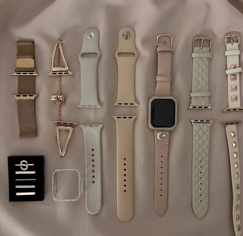 Cute Apple Watch Bands, Apple Watch Bands Fashion, Mode Pop, Apple Watch Fashion, Pretty Watches, Womens Designer Watches, Mode Hijabi, Accessoires Iphone, Fancy Jewellery Designs