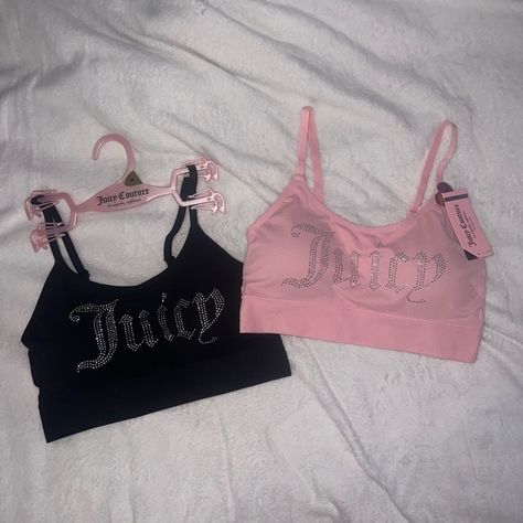 Juicy Couture Bra Tops Super Cute Couture, Juicy Couture Tube Top, Juicy Couture Pajamas, Cute Bras Aesthetic, Juicy Couture Track Suit Aesthetic, Cute Girly Stuff, Baddie Items, Juicy Couture Aesthetic, 2000s Juicy Couture