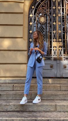 Sneakers Formal Outfit Women, Formal With Sneakers, Suits With Sneakers Women, New Balance Outfit Aesthetic, Suit With Sneakers Women, Suit And Sneakers Women, Suit With Sneakers, Blue Blazer Outfits For Women, Formal Attire Women