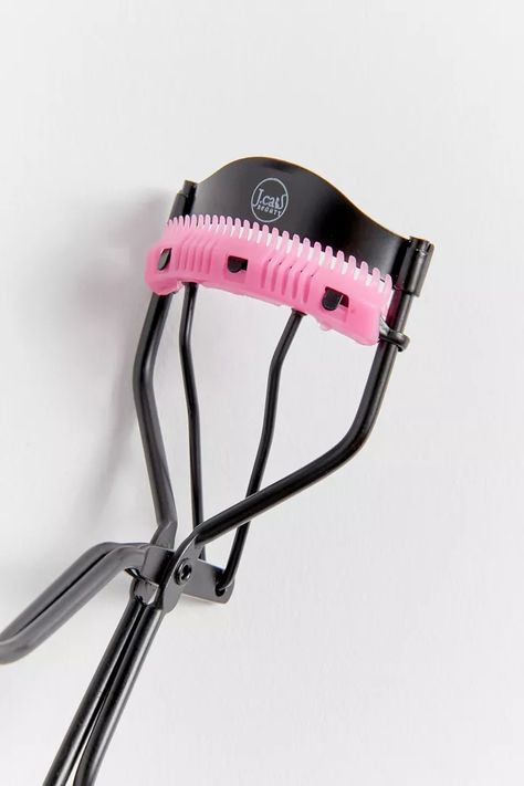 Shiseido eyelash curler