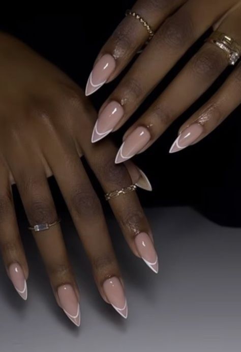 French Stilleto Nails Short, Short Steletoes Nails, Black Pointy Nails Short, Short Pointed Nails Stilettos, Short Stelltos Nails, French Tip Stiletto Nails Short, Short Stilleto French Tip, Pointy Nails Short, Short Sharp Nails