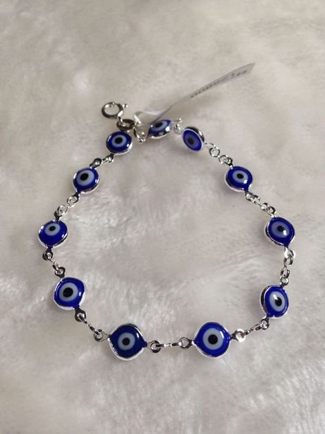 Cute Evil Eye Jewelry, Evil Eye Accessories, Evil Eyes, Jewelry Accessories Ideas, Music Collection, Girly Accessories, Classy Jewelry, Blue Evil Eye, Eye Bracelet