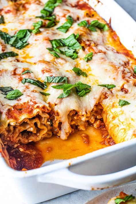 Cauliflower Lasagna, Baked Caprese Chicken, Lasagna Roll Ups, Lasagna Roll, Lasagna Rollups, Lasagna Pan, Easy Mediterranean Diet Recipes, Broccoli Rabe, Lasagna Rolls