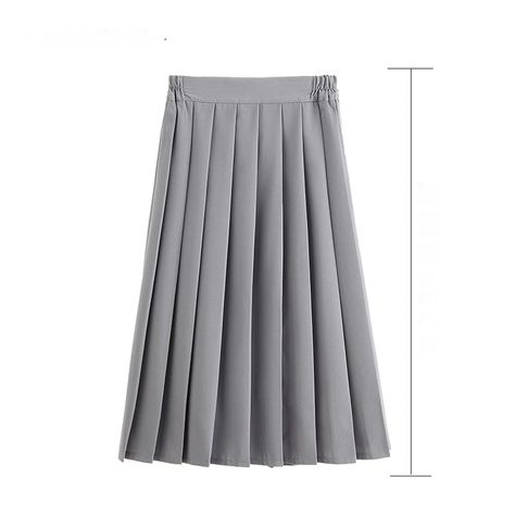 White pleated skirt outfit