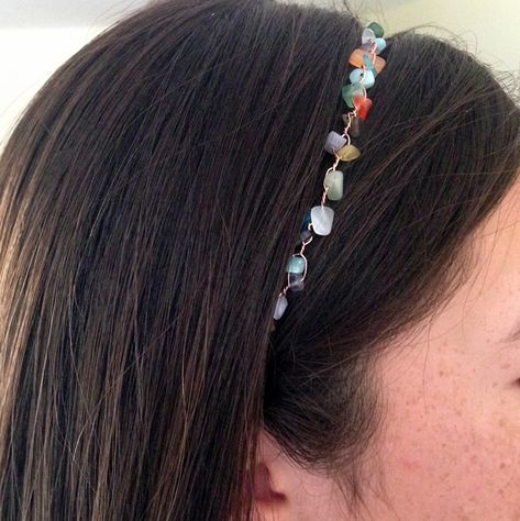 Bead Hair Accessories, Headband Tutorial, Wire Headband, Handmade Flowers Fabric, Beaded Headband, Handmade Headbands, Diy Headband, Twist Headband, Hair Beads