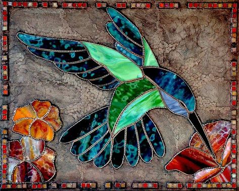 Mosaic Designs Pattern, Stained Glass Hummingbird, Diy Stained Glass Window, Mosaic Rocks, Glass Hummingbird, Mosaic Animals, Mosaic Birds, Fused Glass Artwork, Mosaic Art Projects