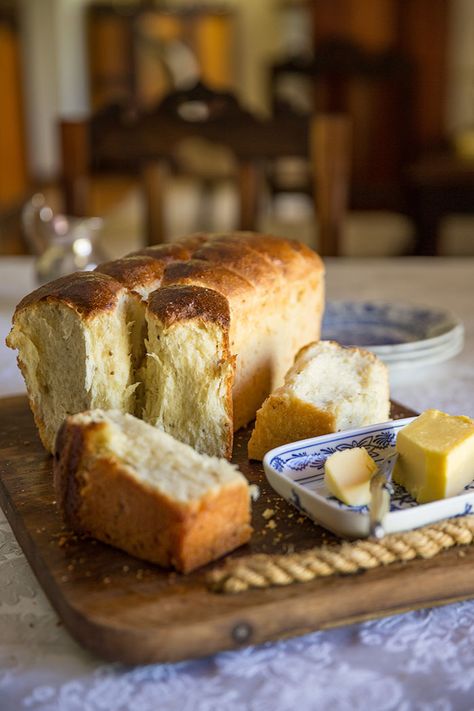 I learn how to make mosbolletjie bread at de wetshof wine estate | Drizzle and Dip Crunchie Recipes, Rusk Recipe, South African Food, South African Recipes, African Recipes, African Food, Bread Dough, Bed Breakfast, Bread Rolls